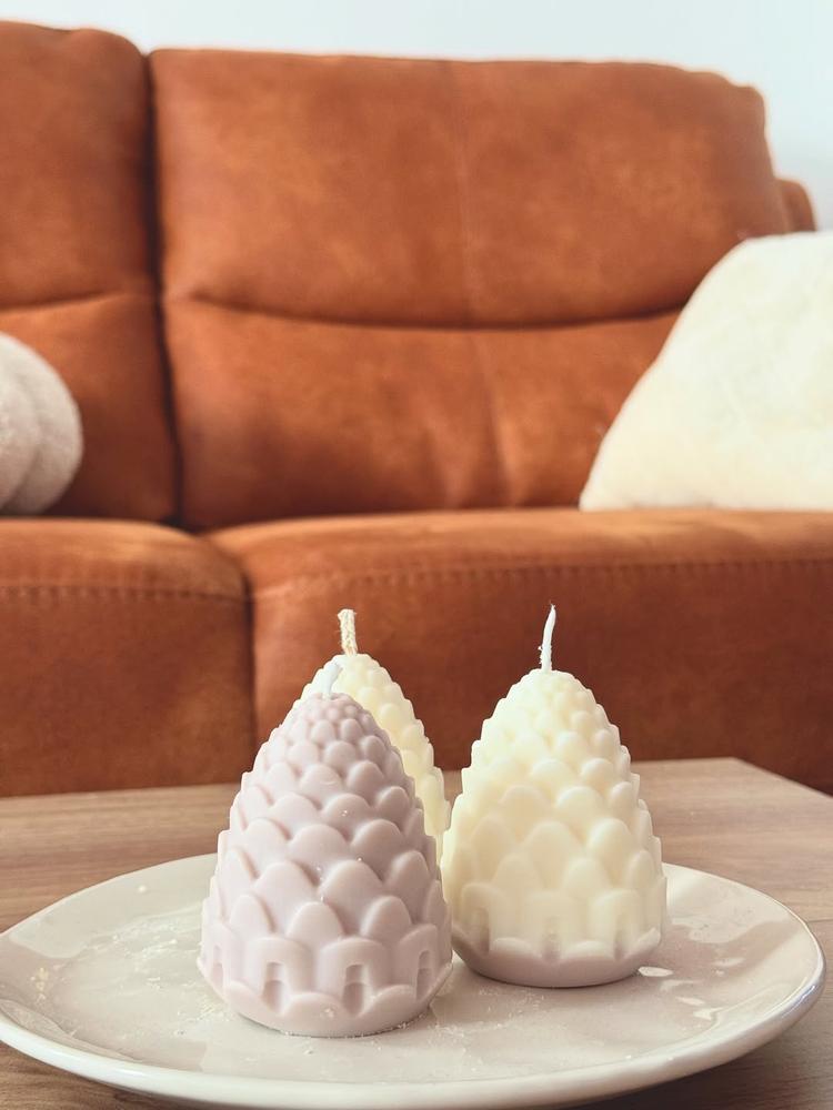 Ručno izrađena svijeća od prirodnog voska - Candles 2